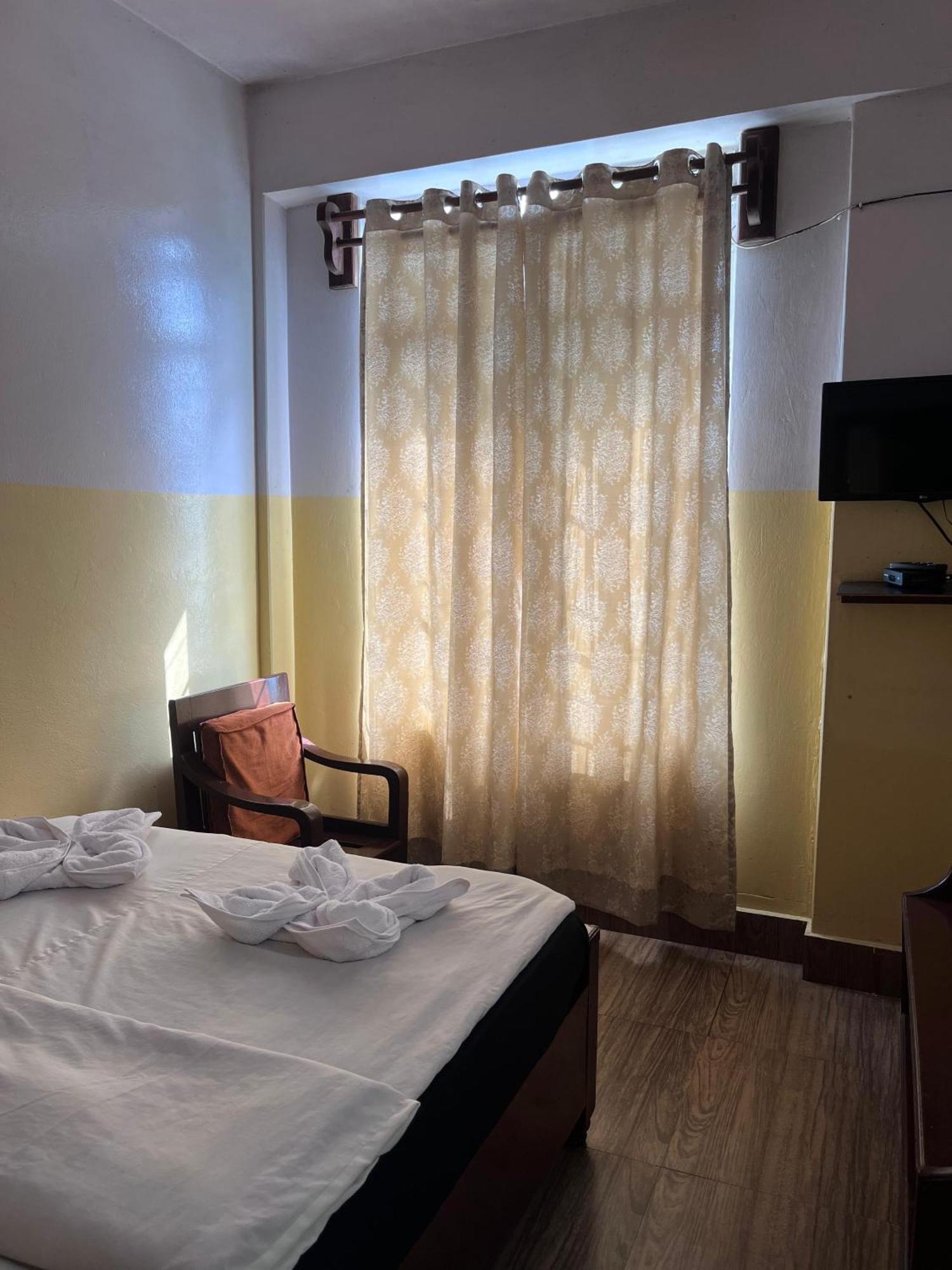 Jn Hotel Kohima ภายนอก รูปภาพ